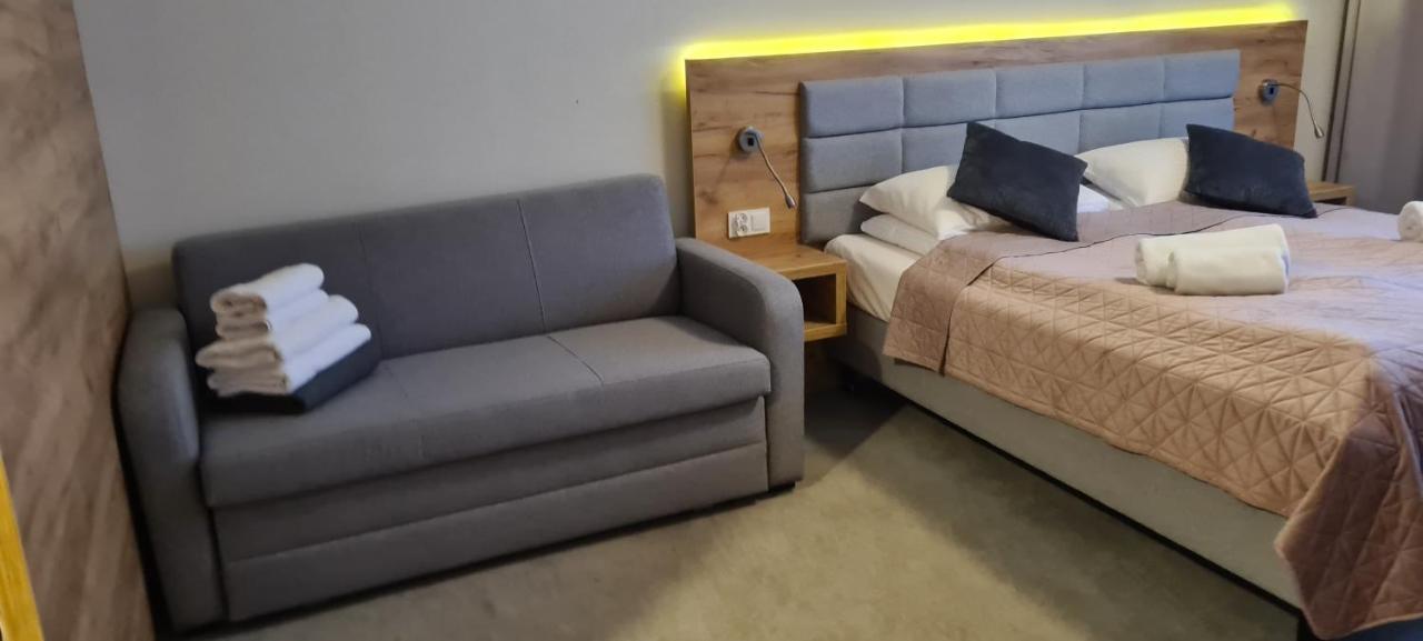 Aparthotel Apartamenty Czarna Gora 239 Сенна Экстерьер фото