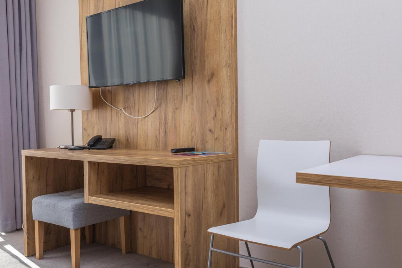 Aparthotel Apartamenty Czarna Gora 239 Сенна Экстерьер фото